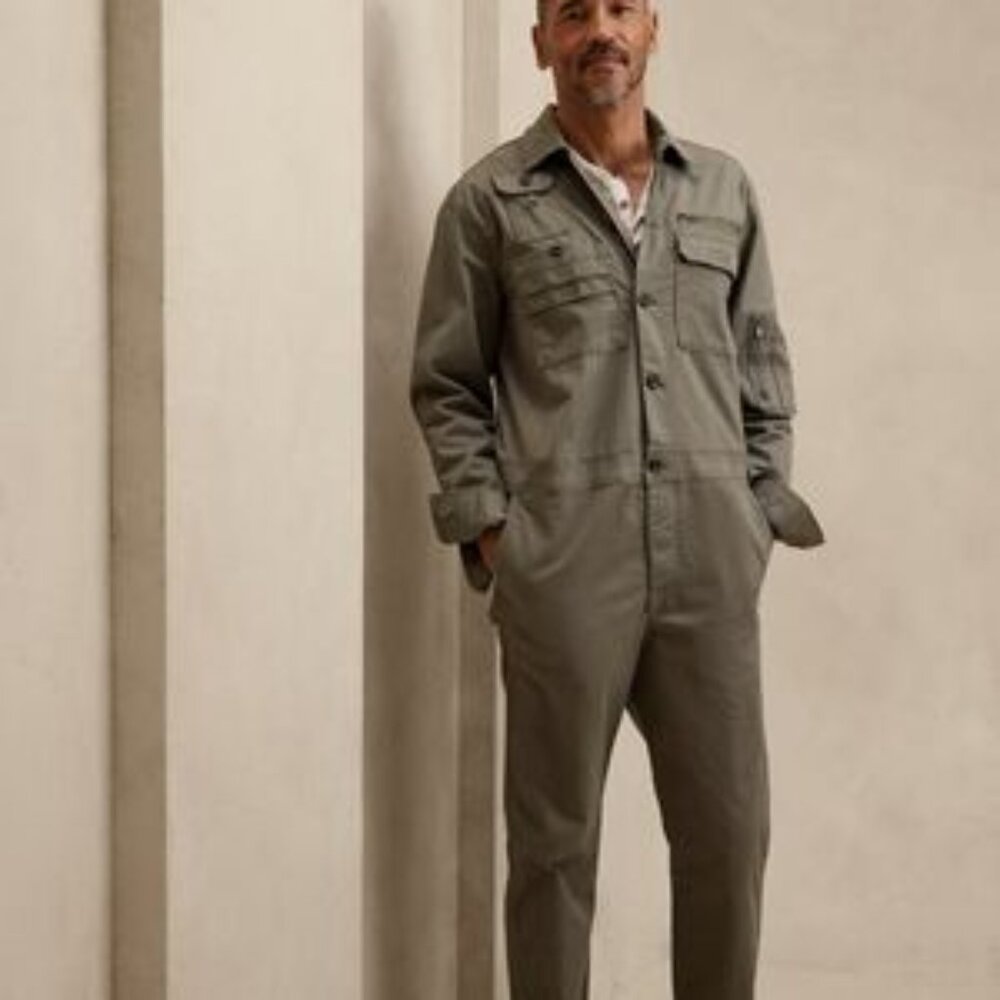 MENS BANANA REPUBLIC EXPLORER FLIGHT JUMPSUIT